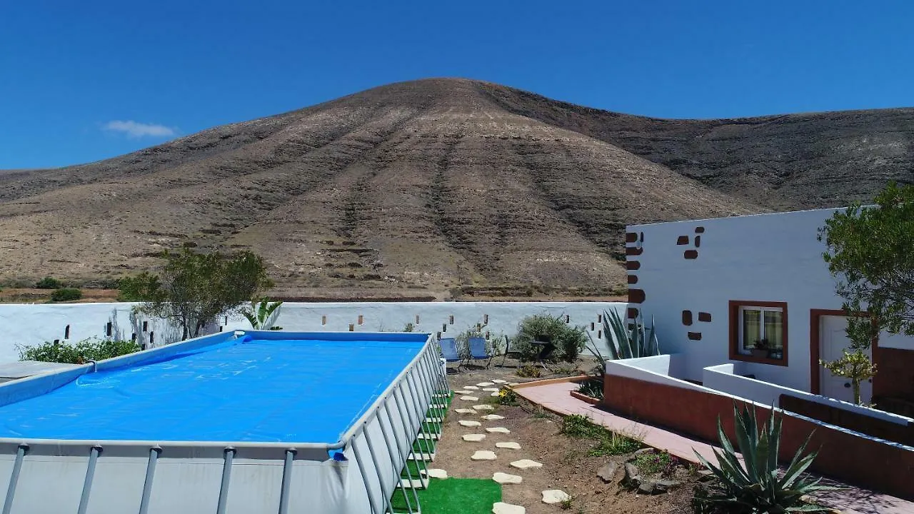 Kikiki House ξενώνας Puerto del Rosario  Εξοχικό σπίτι