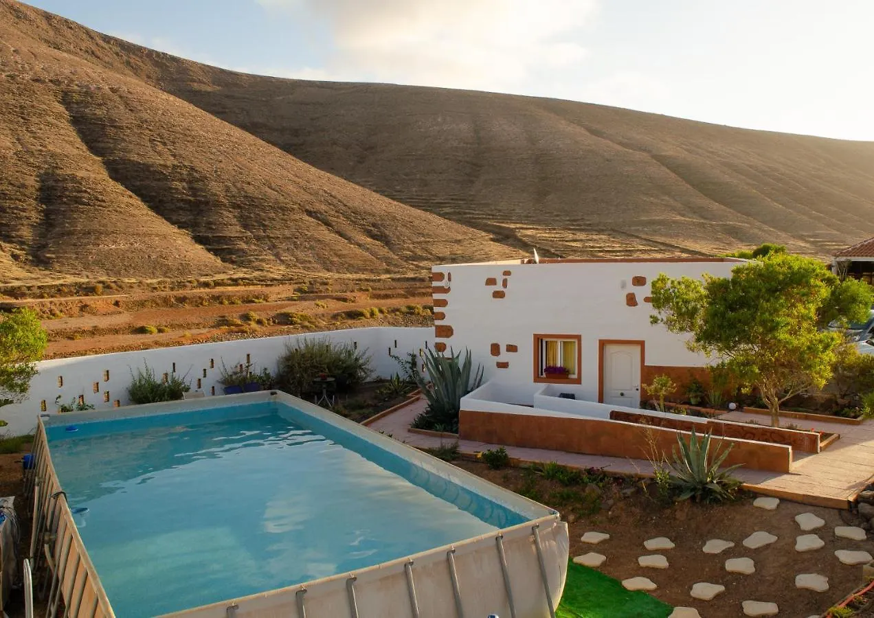 Kikiki House ξενώνας Puerto del Rosario  Εξοχικό σπίτι Puerto del Rosario (Fuerteventura)